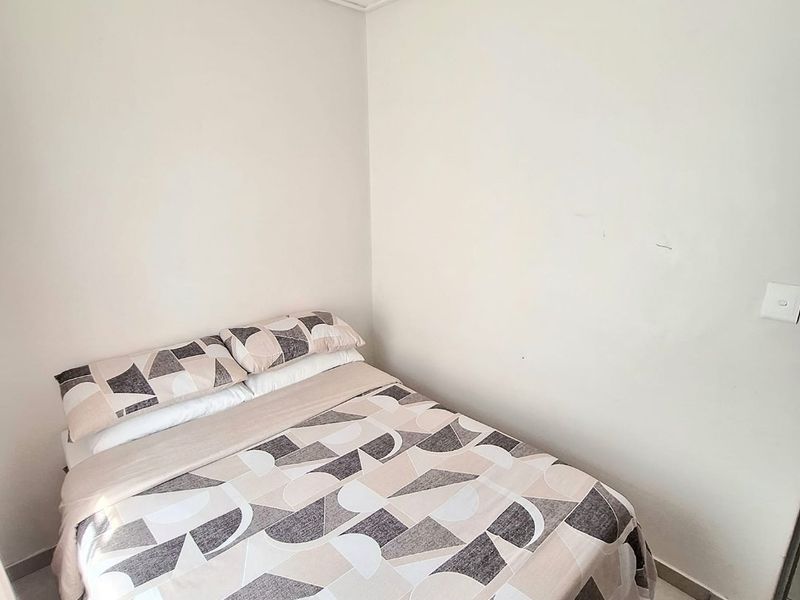 2 Bedroom Apartment For Sale - Photo 8