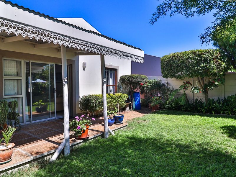 Charismatic and Charming – A Home Bursting with Personality - Photo 2