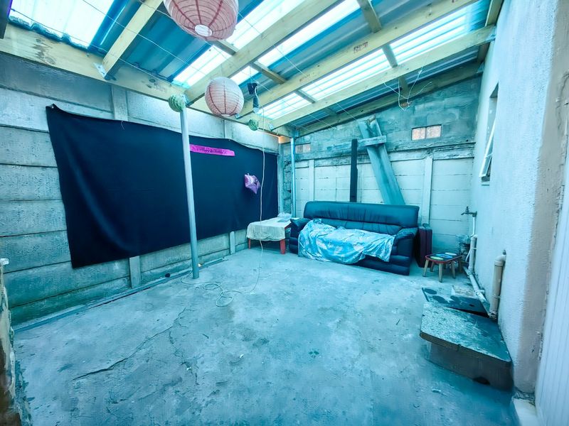 3 Bedroom Entertainers Dream in Prime Location! - Photo 7