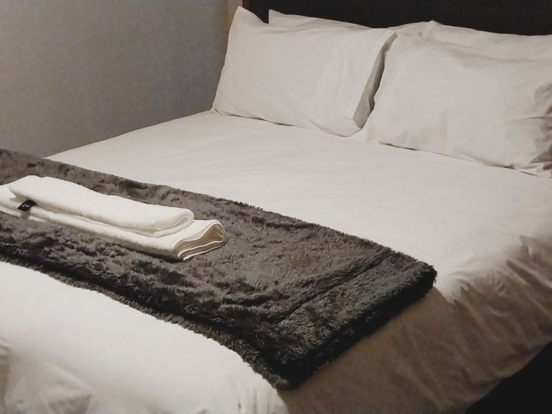 Furnished Room available to Rent for Single Person - Photo 7