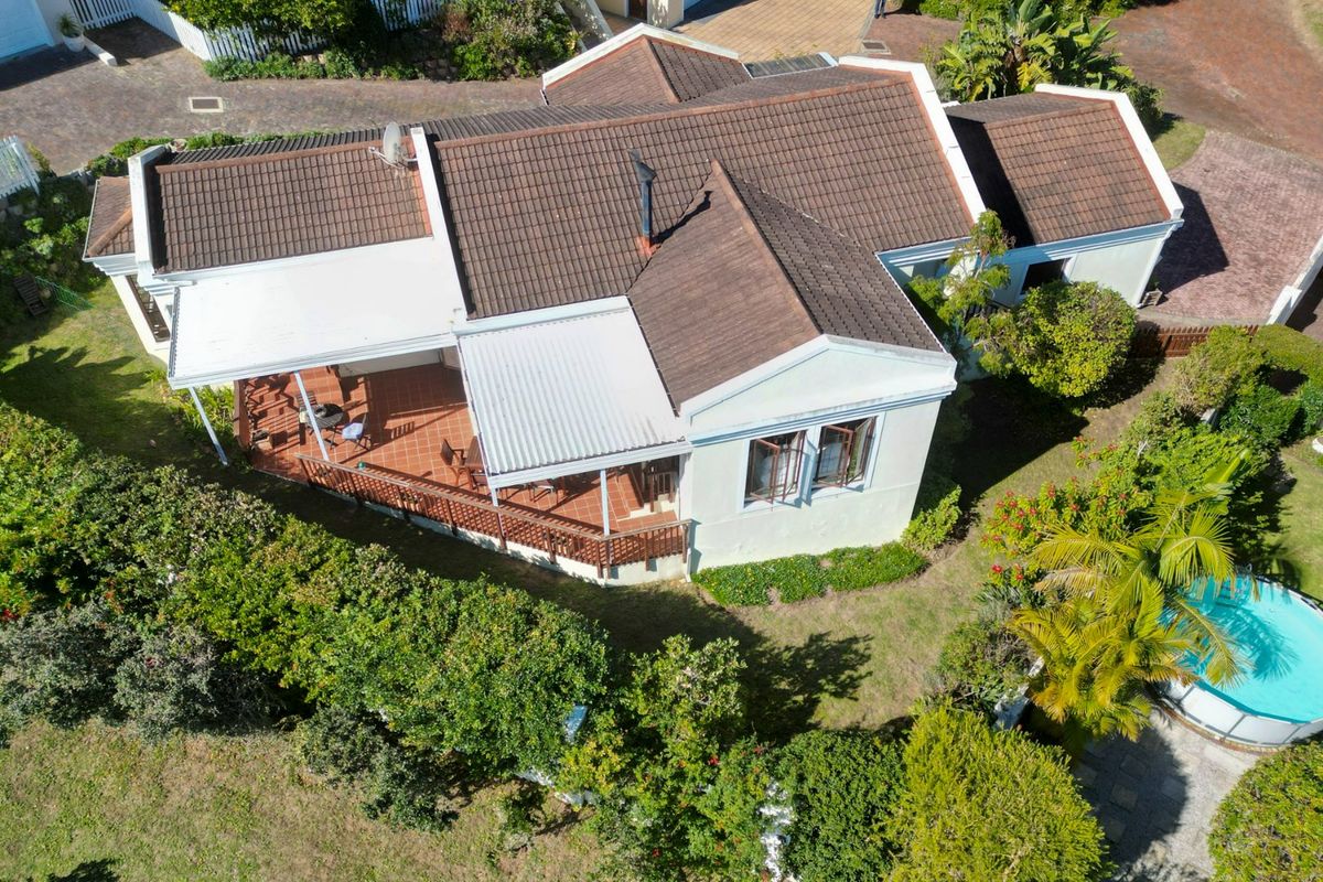 Simplicity meets Practicality  - Photo 2