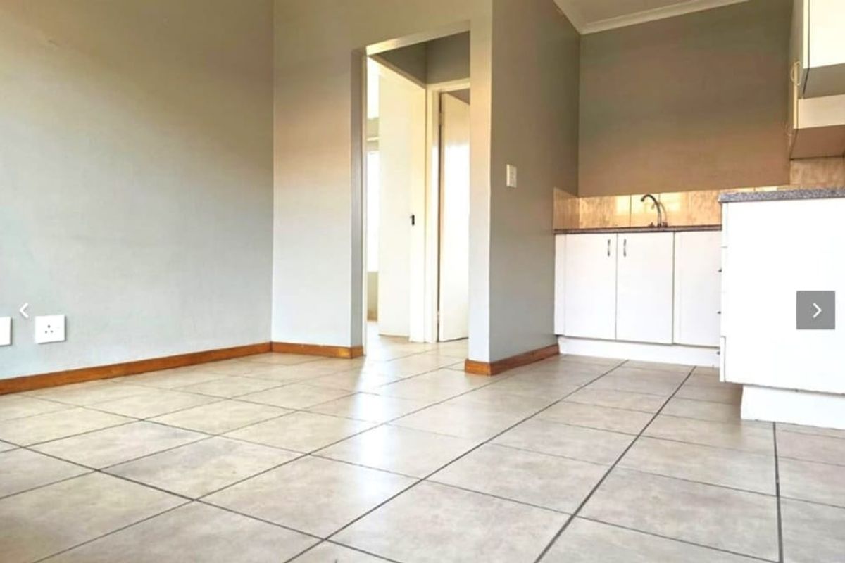 Welcome Home to Central CBD Living! - Photo 3