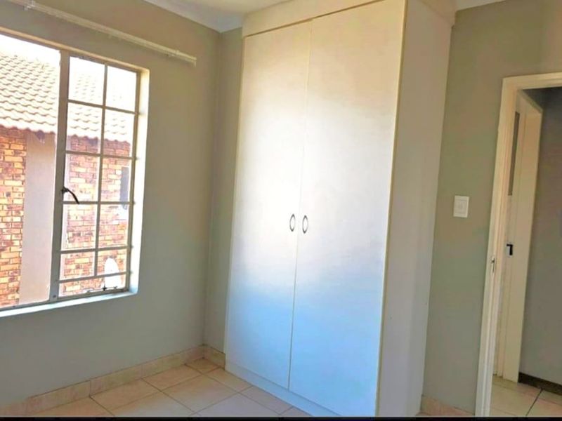 Welcome Home to Central CBD Living! - Photo 5