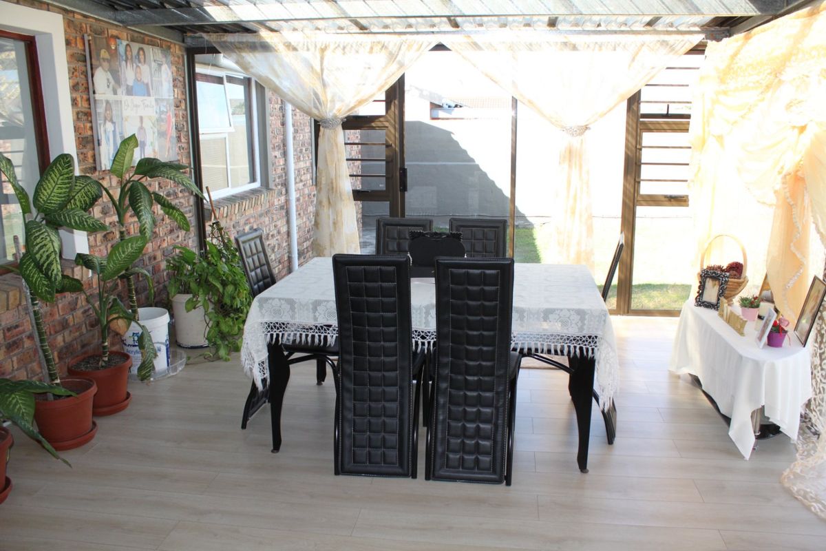 Gorgeous facebrick Betheldorp Home for sale - Photo 4