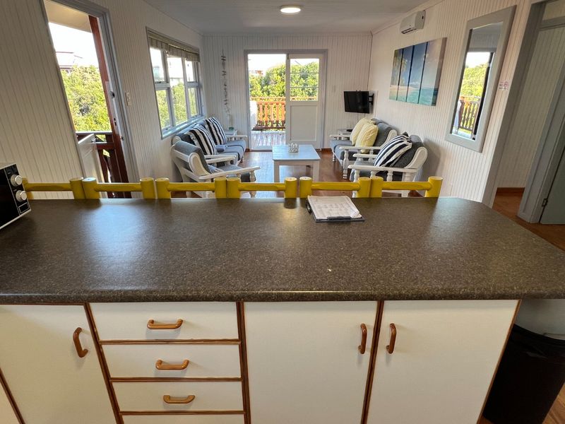 Exclusive Coastal Retreat in The Dunes – A Beachside Haven - Photo 8