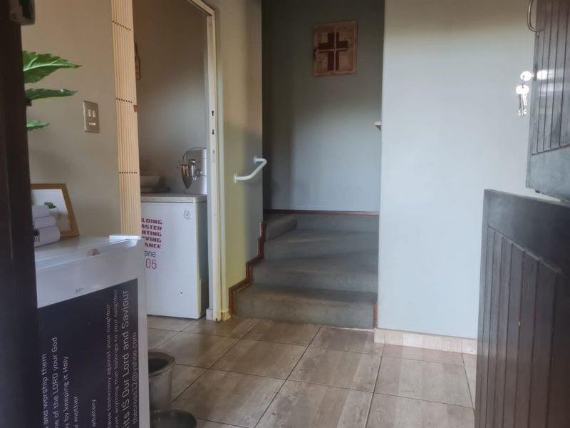 Charming Family Retreat with Scenic Views in Adamayview, Klerksdorp - Photo 9