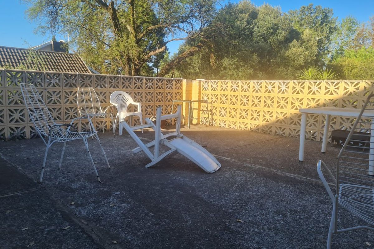 Charming Family Retreat with Scenic Views in Adamayview, Klerksdorp - Photo 2