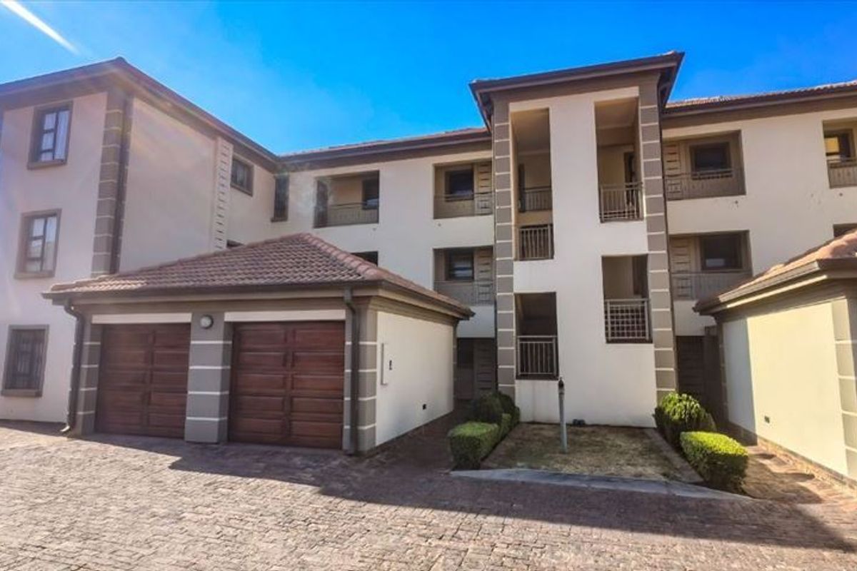 Charming Two-Bedroom Home with Practical Features - Photo 3