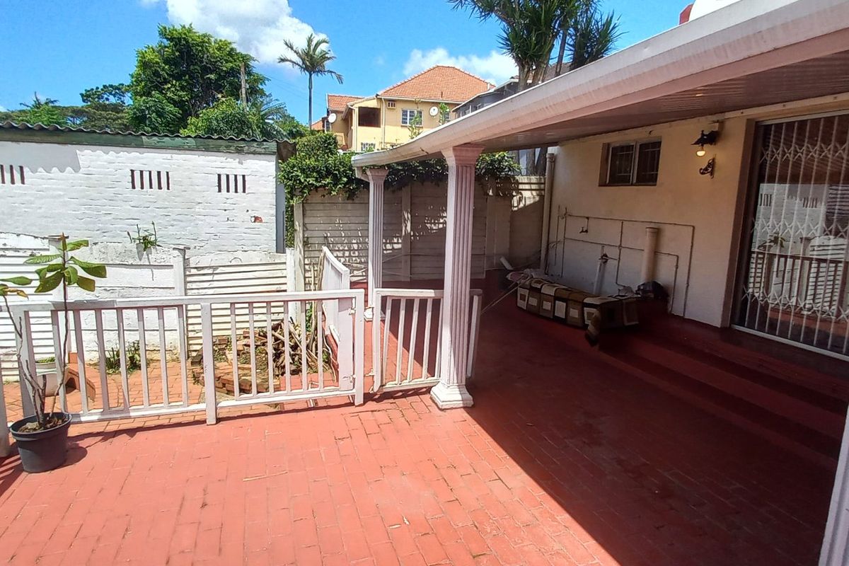 Neat and spacious 3 Bedroom home in Umbilo - Photo 4