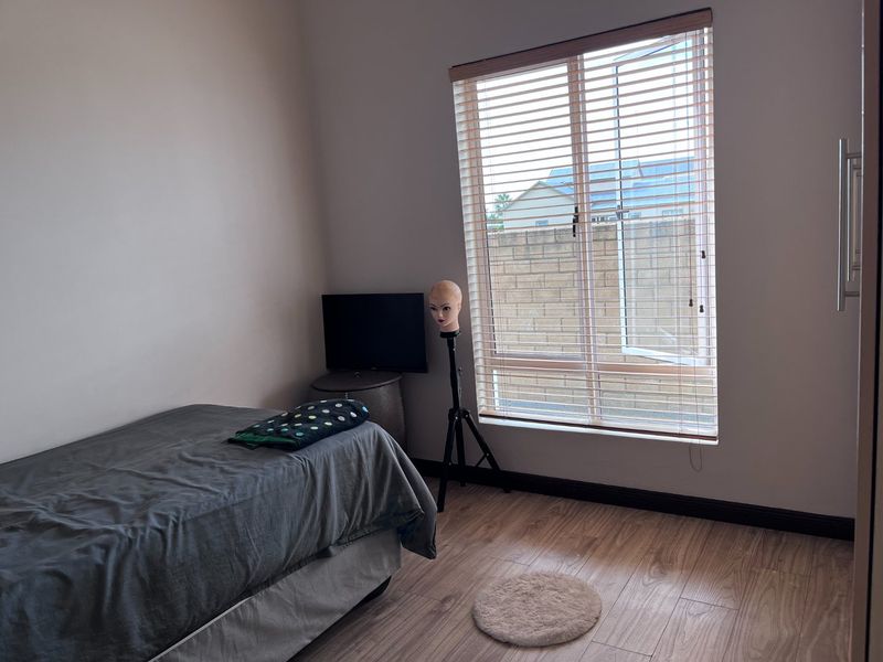 Modern 2-Bedroom Unit in Popular Riverspray Lifestyle Estate – Ideal Starter Home! - Photo 9