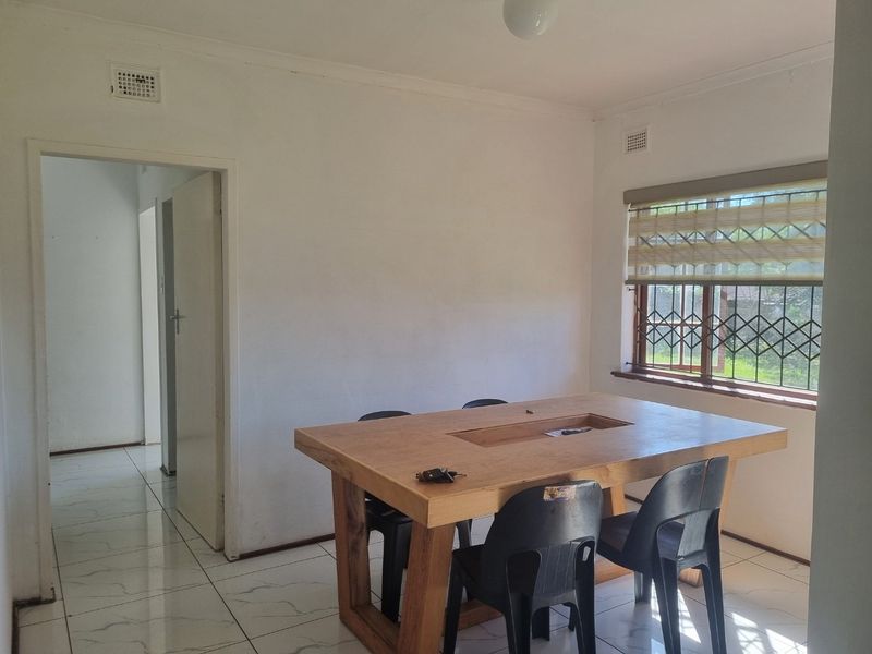 Neat & Spacious 3-Bedroom Home for Sale in Hazelmere — Room to Grow on 1176sqm Flat Land - Photo 9