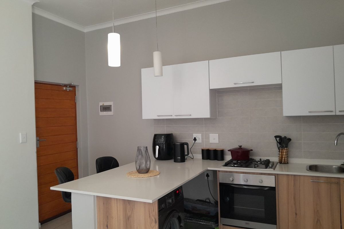 1 Bedroom Apartment For Sale in Modderfontein - Photo 4