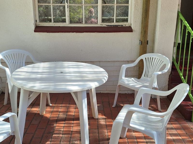 Charming 2-Bedroom Townhouse in Tranquil Aston Bay  - Photo 5