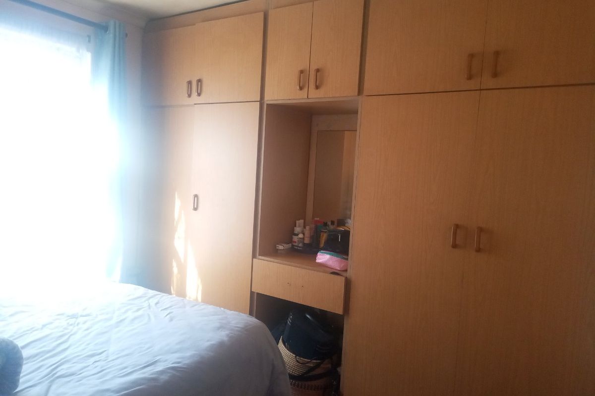 Charming 2-bedroom house for sale in Fountain Village, Blue Downs.   EXCLUSIVE SOLE MANDATE!!!!!!!!!!! - Photo 2