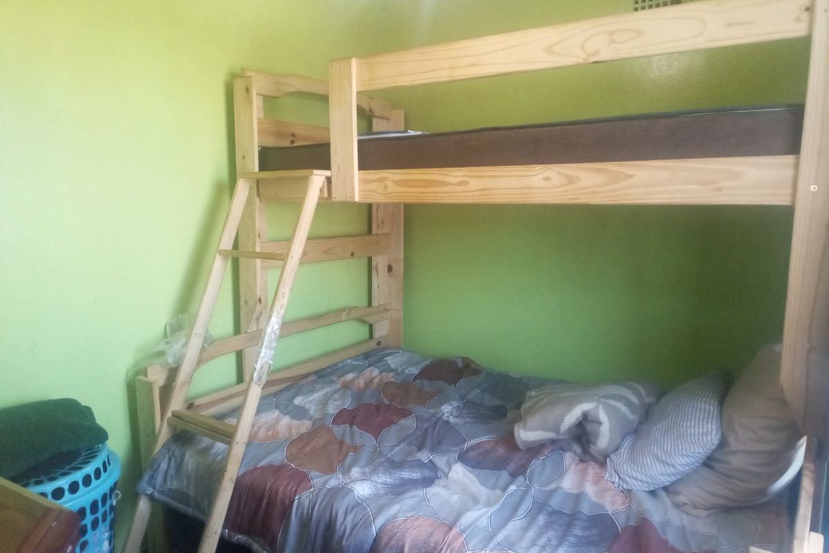 Charming 2-bedroom house for sale in Fountain Village, Blue Downs.   EXCLUSIVE SOLE MANDATE!!!!!!!!!!! - Photo 5