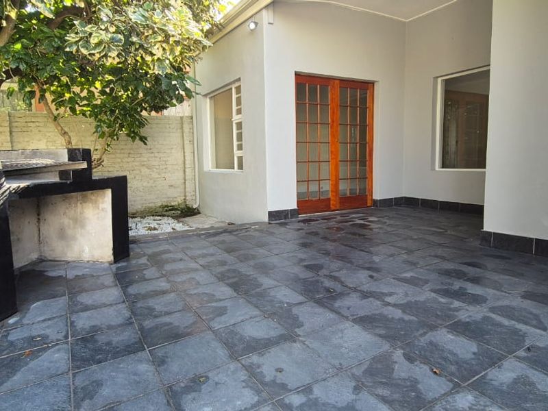 Freshly renovated and modernised  - Photo 6