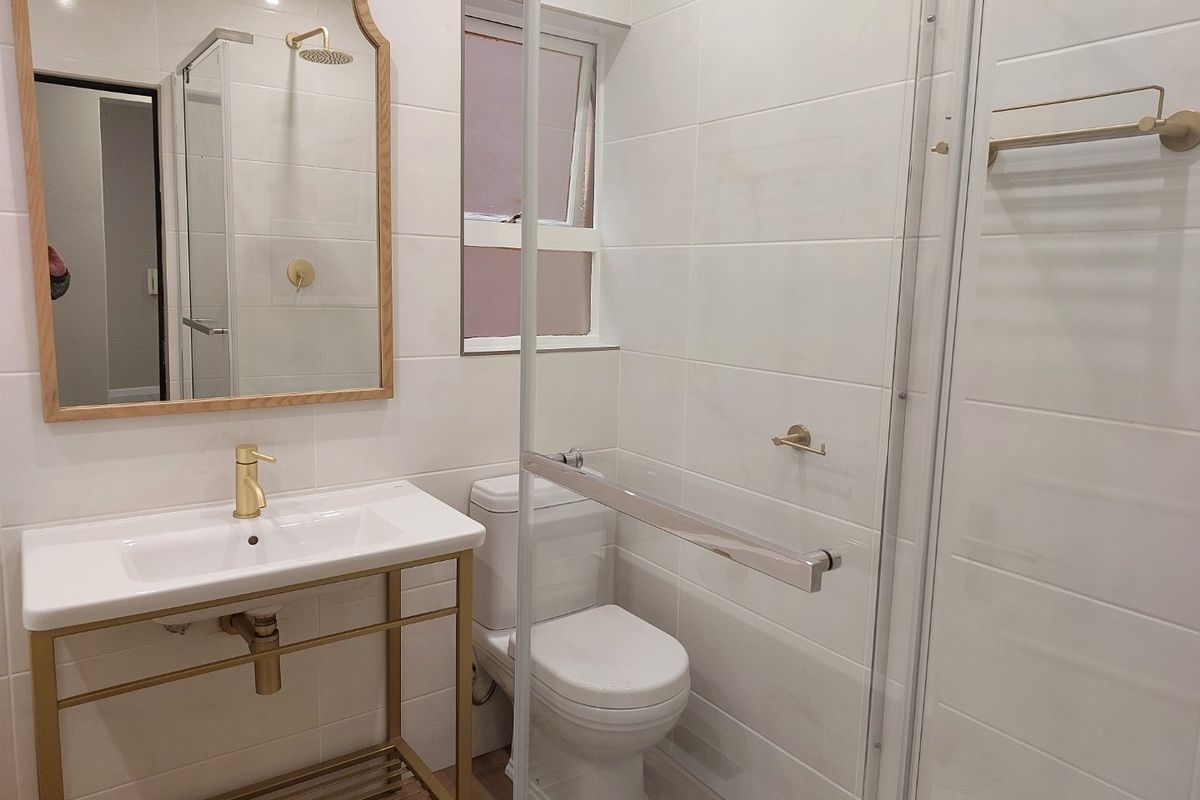 2 Bedroom Garden Unit in Douglasdale - Photo 5