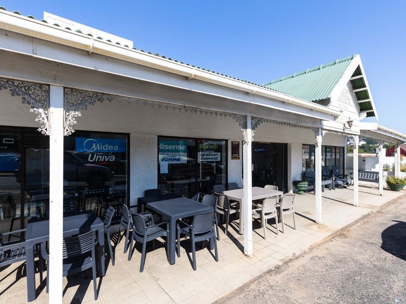 Exceptional Opportunity: Prime Three-Story Commercial Building With High Visibility  - Photo 2