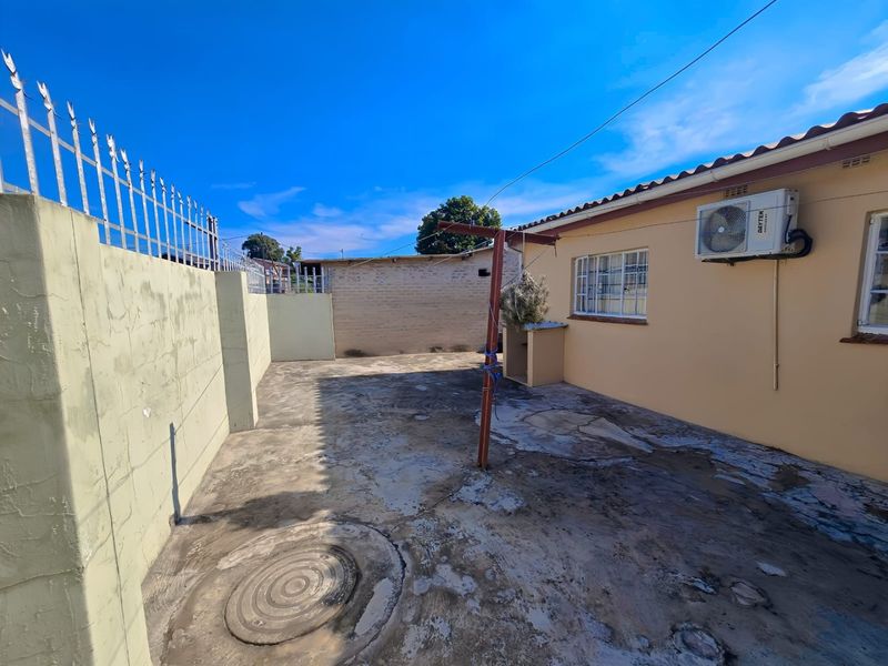 A Peaceful Place to Call Home - Photo 9