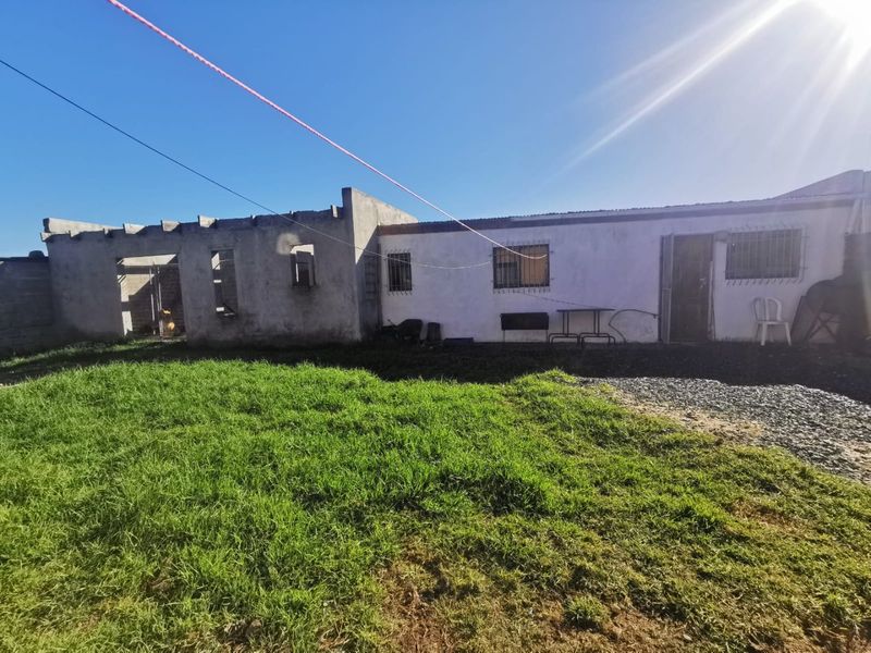 Investor’s Dream or Dual-Family Opportunity – Unlock the Potential! - Photo 5