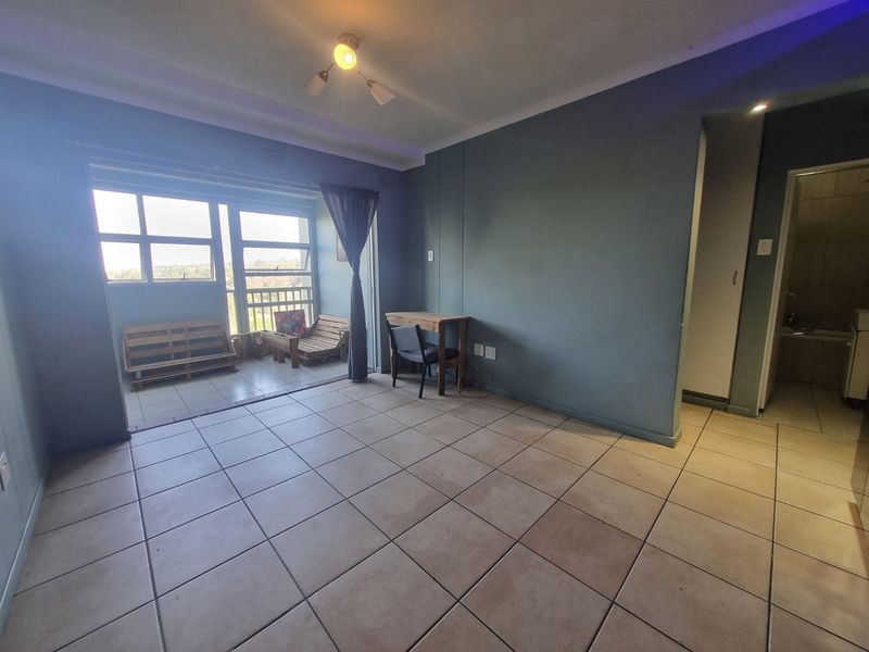 Priced to Sell at R695 000 – Don’t Delay! - Photo 6