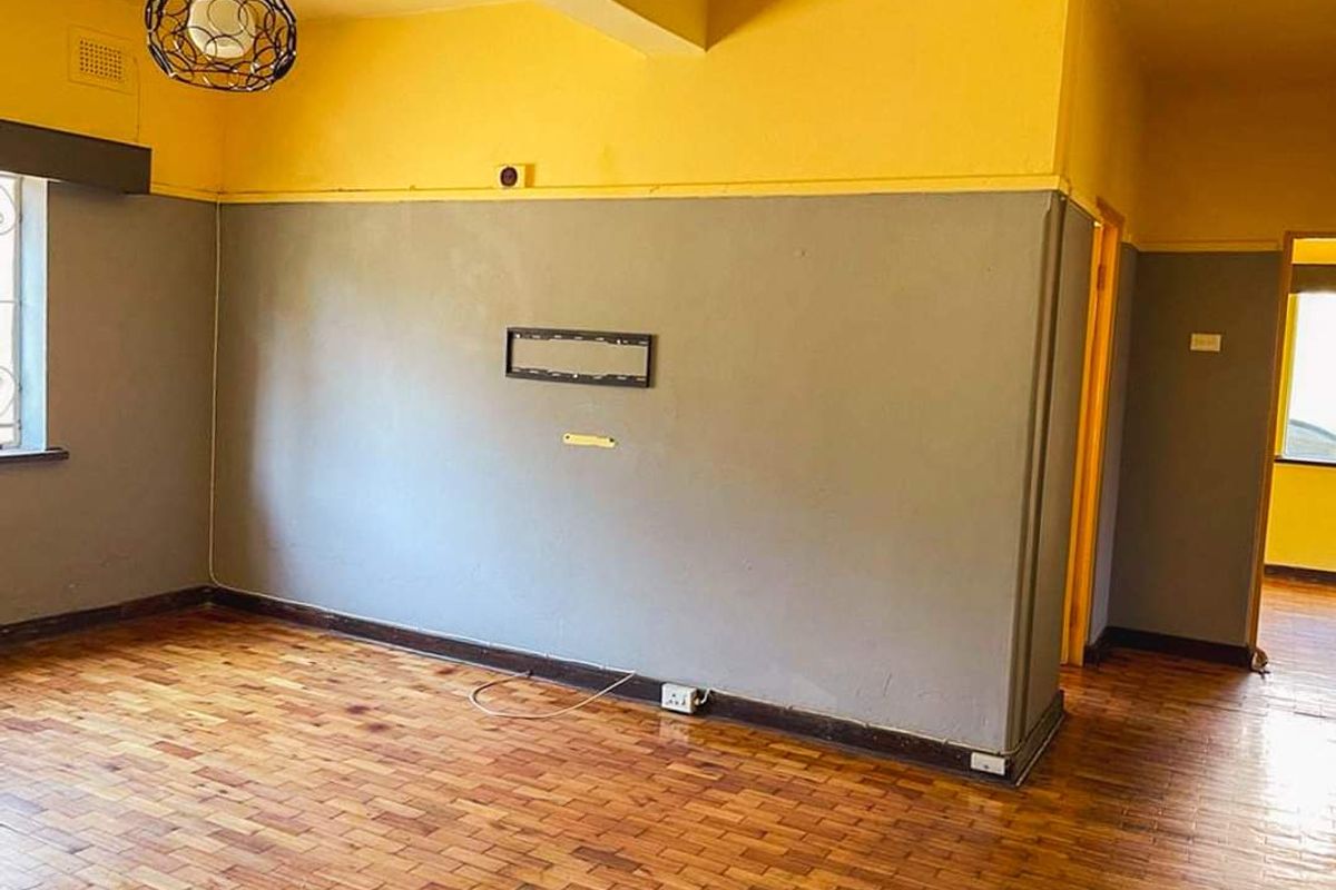 Ground Floor Gem in Prime Pelham – Ideal Starter or Investment! - Photo 3