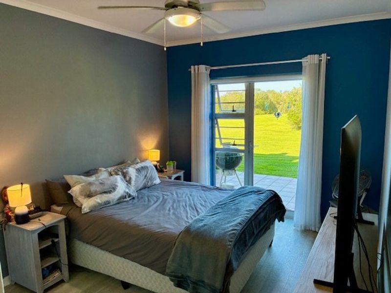 Spacious 3-Bedroom Apartment in Sought-After Goose Valley Golf Estate - Photo 5