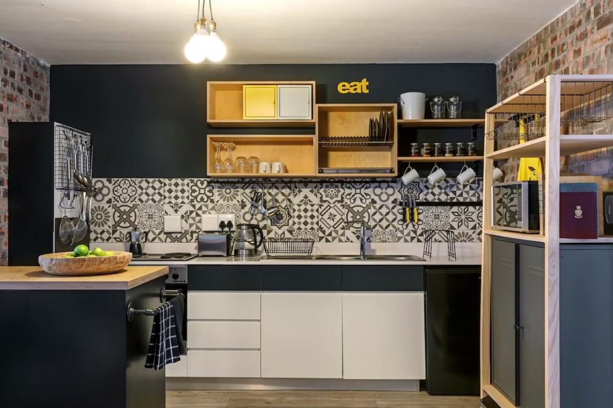 Modern Industrial Charm in the Heart of Salt River - Photo 4