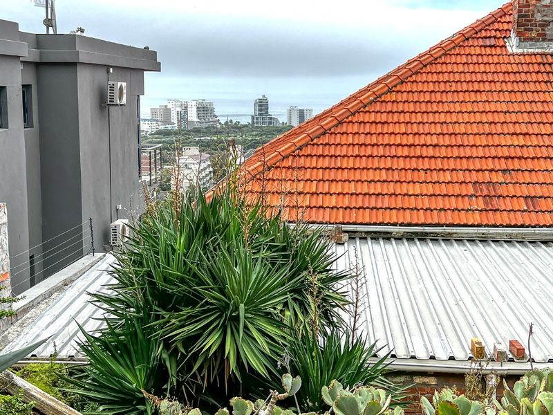 Charming Furnished Studio in Upper Green Point. - Photo 7