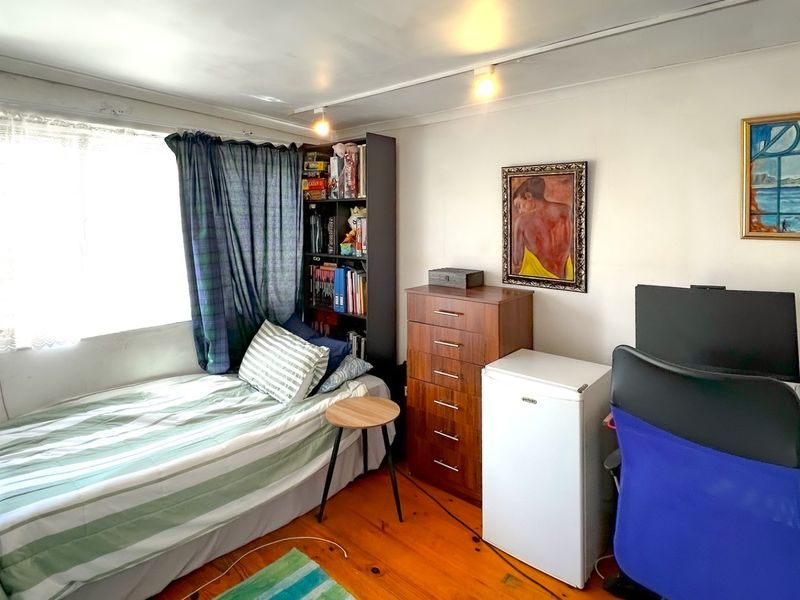 Charming Furnished Studio in Upper Green Point. - Photo 3