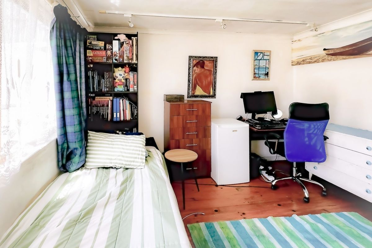 Charming Furnished Studio in Upper Green Point. - Photo 5