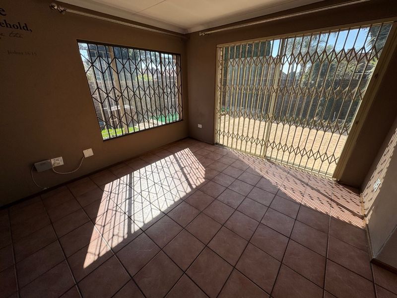 Property Overview - Photo 3