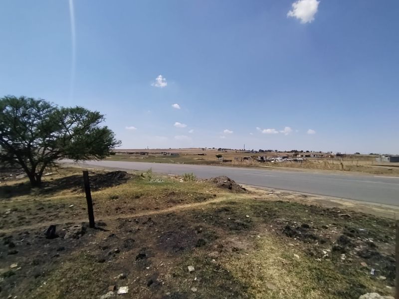 Vacant Land For Sale in Devon - Photo 3