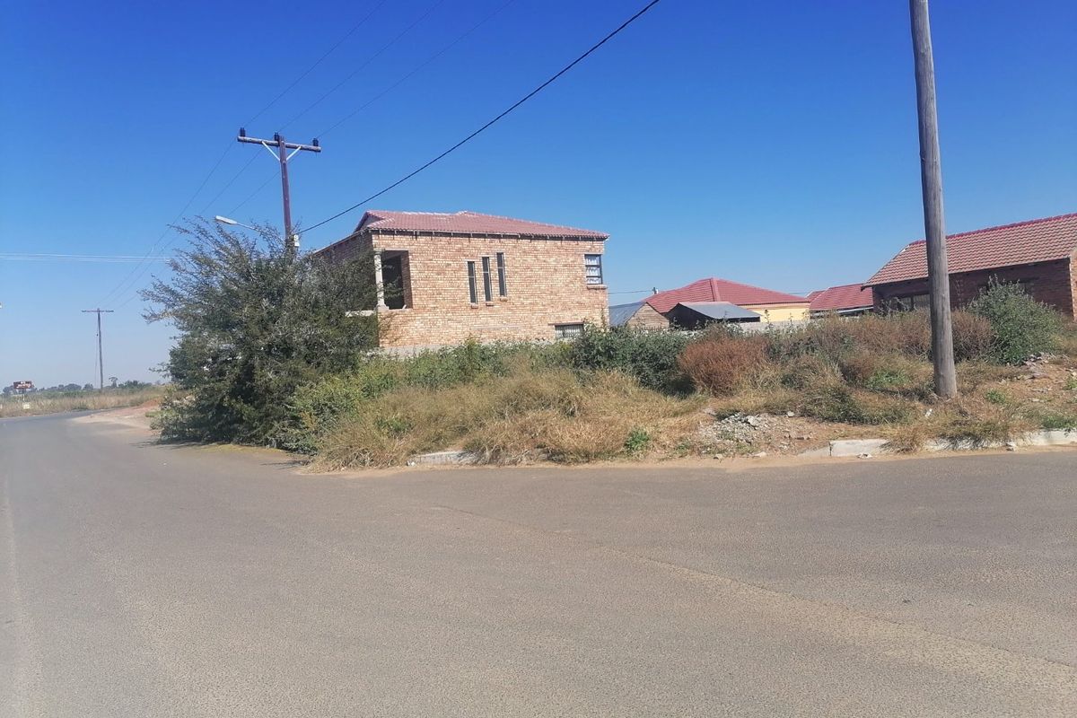 Build Your Dream Home on this Big Corner Stand in Mandela View, Bloemfontein - Photo 2