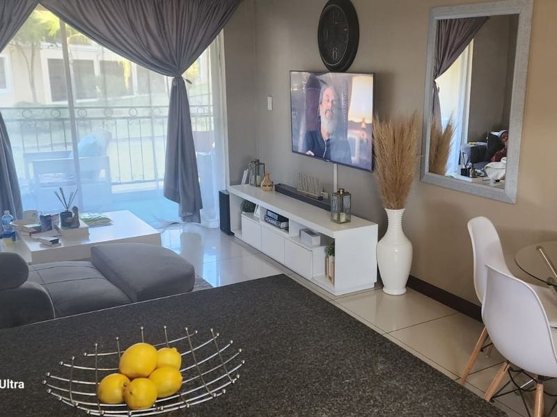 LOOKING FOR RENTAL IN MIDRAND? LOOK NO FURTHER........... - Photo 9