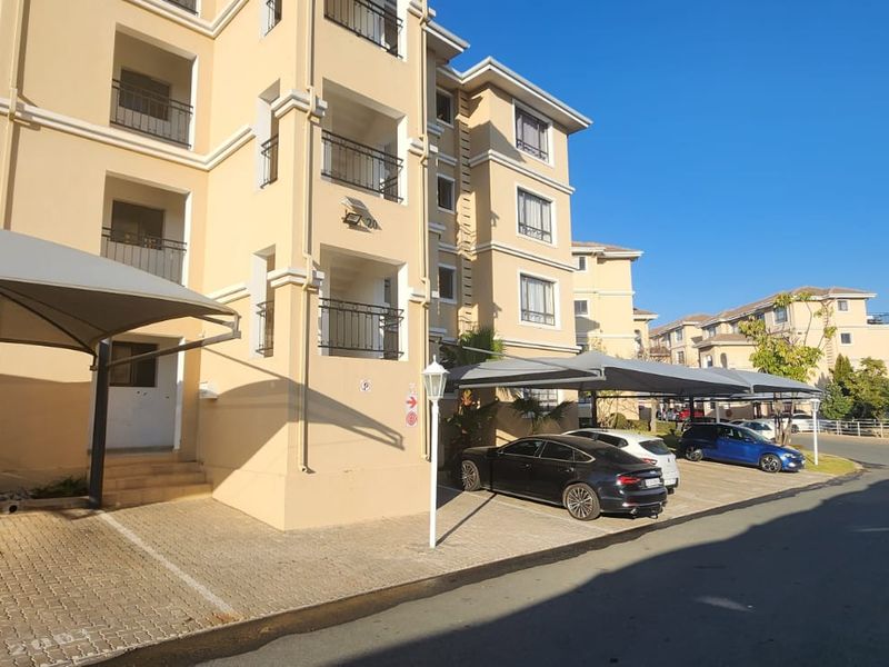 LOOKING FOR RENTAL IN MIDRAND? LOOK NO FURTHER........... - Photo 2