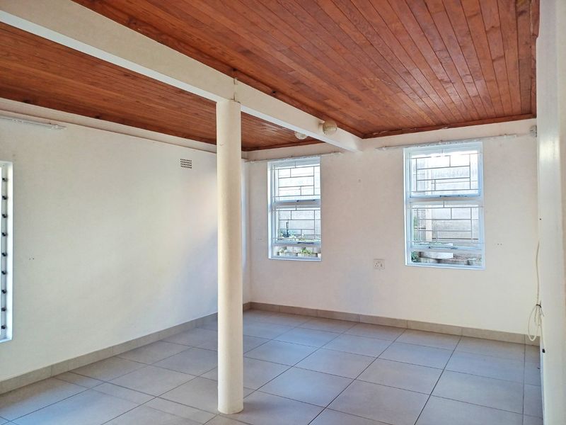 Charming 3 Bedroom Coastal Family Home in Tergniet - Photo 5