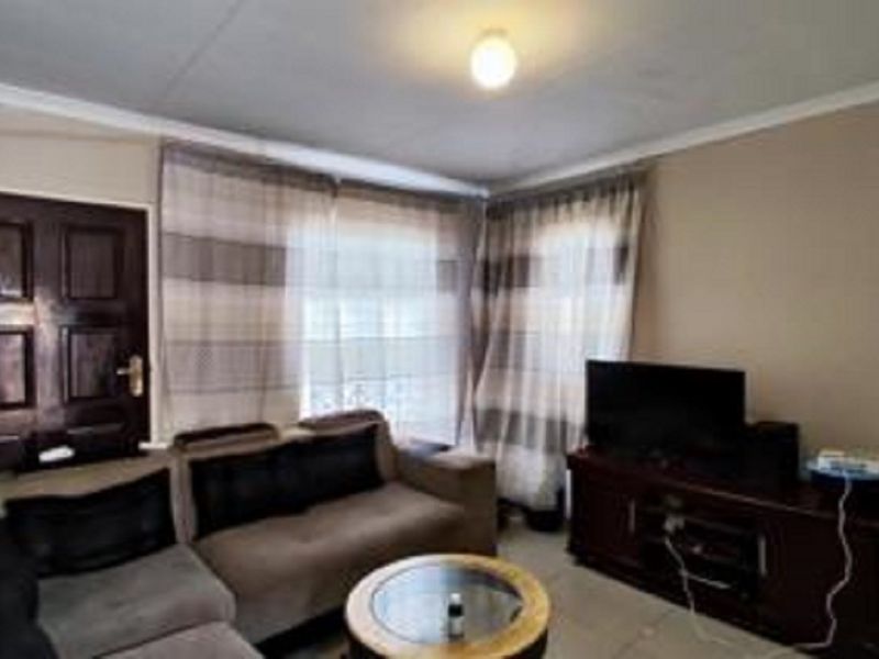 3 Bedroom house for Sale in savanna city  - Photo 6