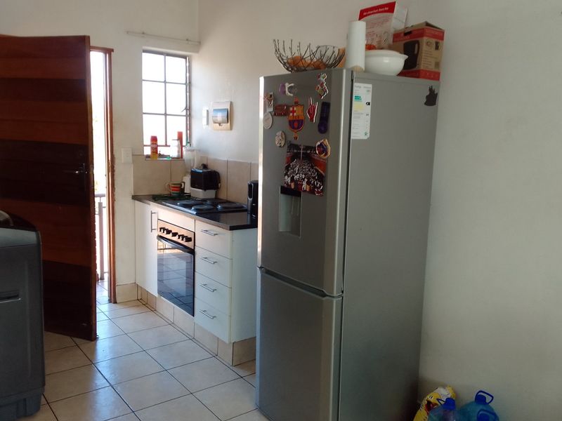 This unit boasts a prime location in Edenvale - Photo 4