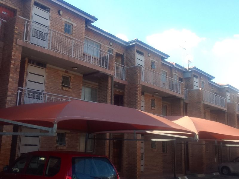 This unit boasts a prime location in Edenvale - Photo 9