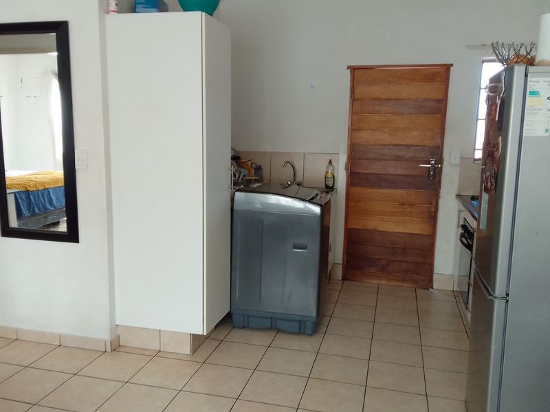 This unit boasts a prime location in Edenvale - Photo 5