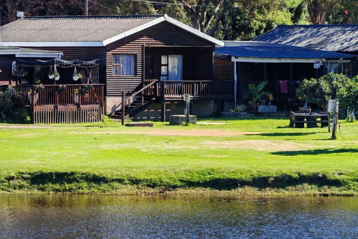 Charming 2-Bedroom Cottage with Park & River Views – Ideal Holiday or Forever Home!  - Photo 3