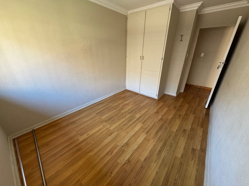 Neat and Practical Family Home - Photo 7