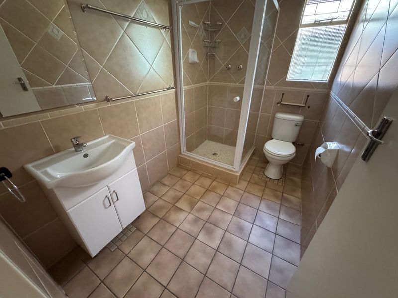 Neat and Practical Family Home - Photo 5