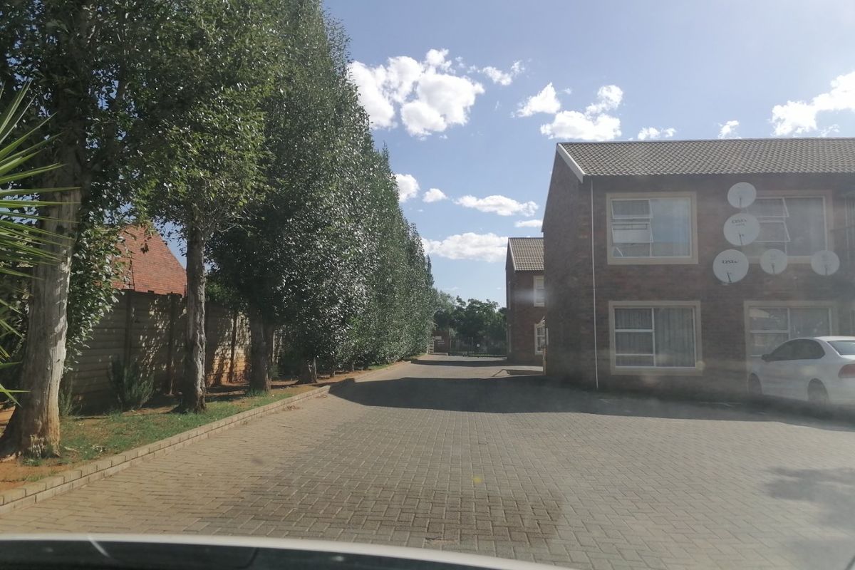 Why Rent is you can start pay off your own Bond? - Photo 3