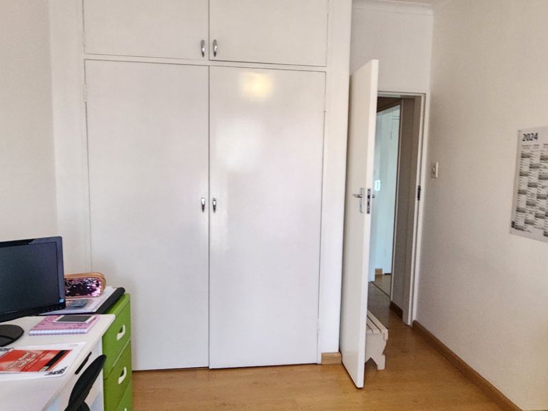 Modern 3-Bedroom Duplex for Sale in Eldoraigne - Photo 8