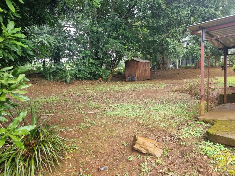 Family Home with Loads of Potential and Bonus Flatlet! - Photo 5