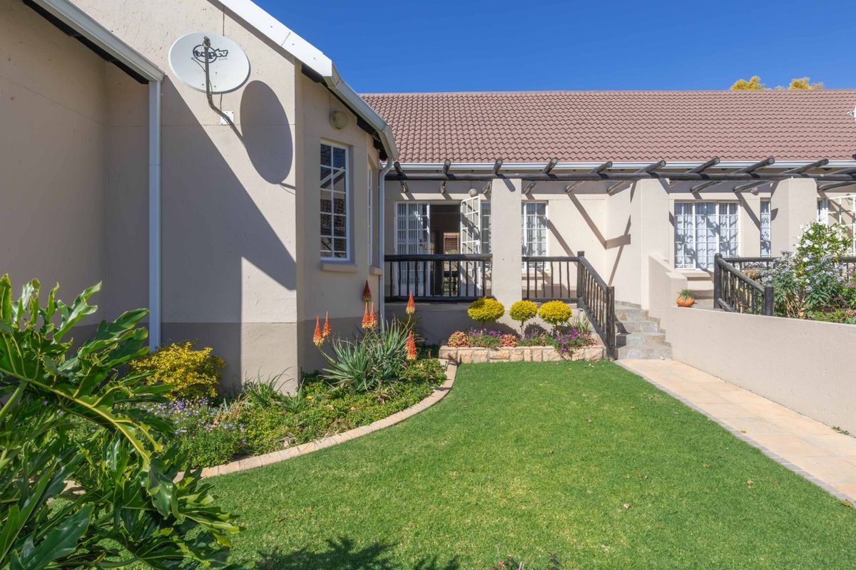 Stylish. Serene. Secure. - Photo 2