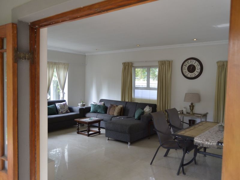 Secure Estate Living in Cape Heritage – 3-Bedroom Family Home for Rent from 1 June 2025 - Photo 2