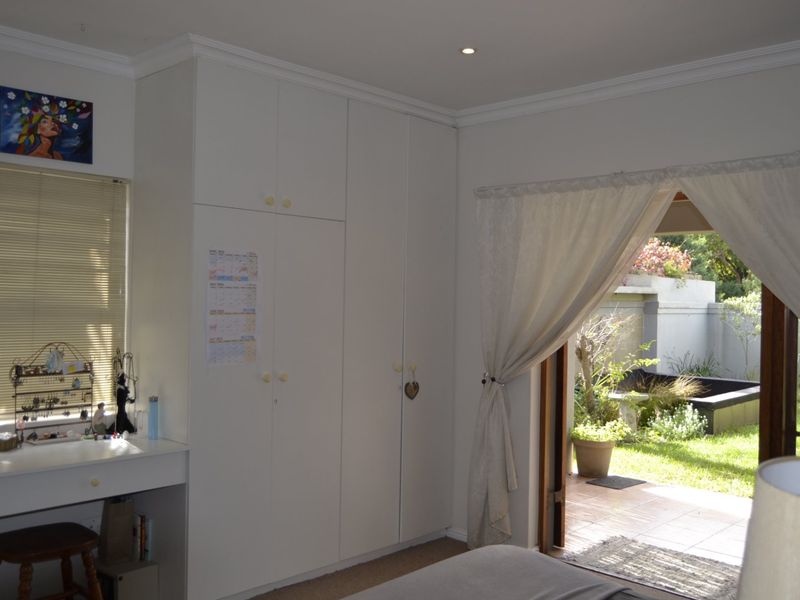 Secure Estate Living in Cape Heritage – 3-Bedroom Family Home for Rent from 1 June 2025 - Photo 4